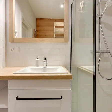 Grano Flats - Garden Gates Centre